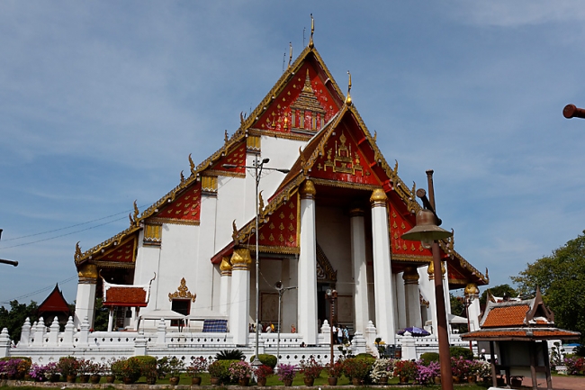 Wat Phra Mongkon Bophit-004